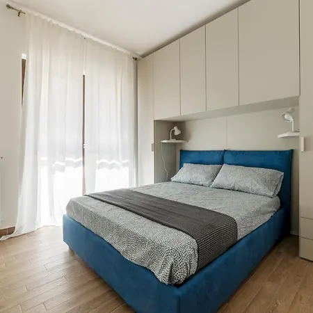 Guesthost - Fonte Laurentina Rom