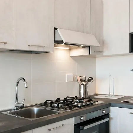 Lejlighed Guesthost - Fonte Laurentina Rom