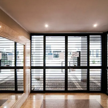 Guesthost - Fonte Laurentina