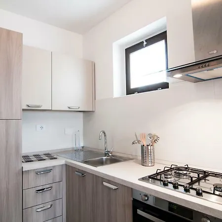 Guesthost - Fonte Laurentina Lejlighed