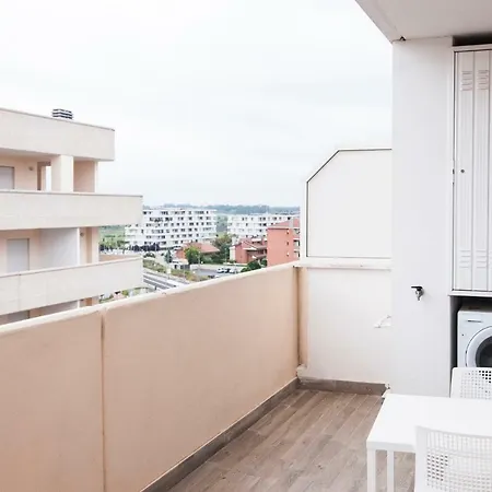 Lejlighed Guesthost - Fonte Laurentina Rom