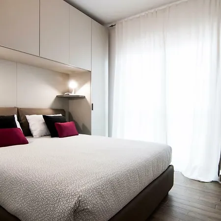 Guesthost - Fonte Laurentina