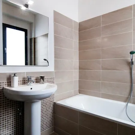 Guesthost - Fonte Laurentina Lejlighed Rom